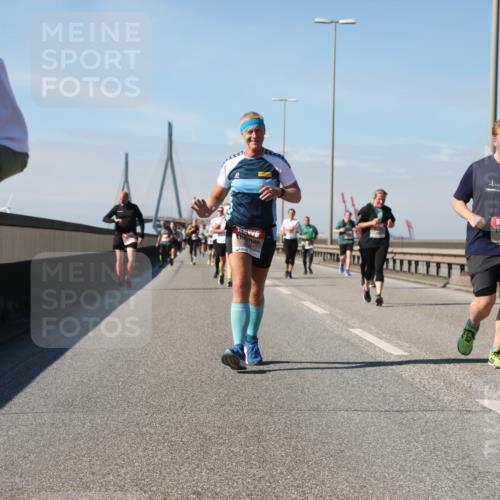 03.10.2025 - Köhlbrandbrückenlauf Yannick Fuchs http://msf.ph/oto/9195567 03.10.2025 12:00:04 Position 3 4393, 4601 meine-sportfotos.de