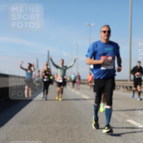 03.10.2025 - Köhlbrandbrückenlauf Yannick Fuchs http://msf.ph/oto/9195607 03.10.2025 12:00:17 Position 3  meine-sportfotos.de