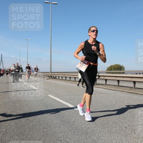 03.10.2025 - Köhlbrandbrückenlauf Yannick Fuchs http://msf.ph/oto/9195703 03.10.2025 12:00:39 Position 3 5047, 4709 meine-sportfotos.de