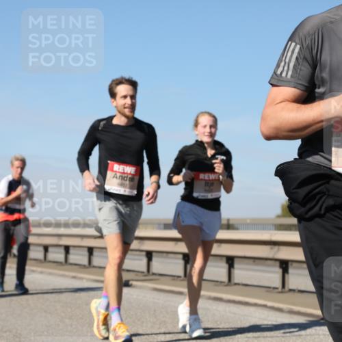 03.10.2025 - Köhlbrandbrückenlauf Yannick Fuchs http://msf.ph/oto/9195725 03.10.2025 12:00:45 Position 3 5920 meine-sportfotos.de