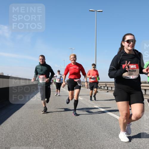 03.10.2025 - Köhlbrandbrückenlauf Yannick Fuchs http://msf.ph/oto/9195758 03.10.2025 12:00:53 Position 3 4285 meine-sportfotos.de