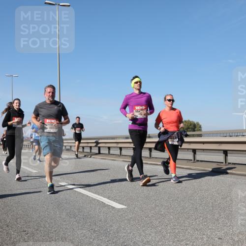 03.10.2025 - Köhlbrandbrückenlauf Yannick Fuchs http://msf.ph/oto/9195785 03.10.2025 12:00:59 Position 3  meine-sportfotos.de