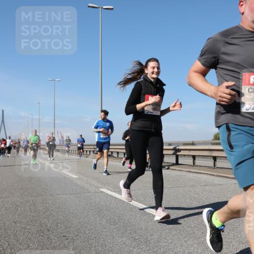 03.10.2025 - Köhlbrandbrückenlauf Yannick Fuchs http://msf.ph/oto/9195791 03.10.2025 12:01:01 Position 3 4350, 5501 meine-sportfotos.de