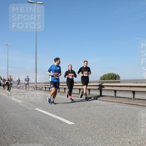 03.10.2025 - Köhlbrandbrückenlauf Yannick Fuchs http://msf.ph/oto/9195794 03.10.2025 12:01:02 Position 3  meine-sportfotos.de
