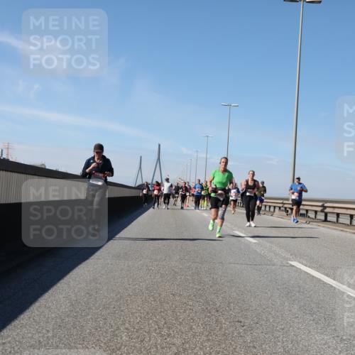 03.10.2025 - Köhlbrandbrückenlauf Yannick Fuchs http://msf.ph/oto/9195802 03.10.2025 12:01:04 Position 3  meine-sportfotos.de