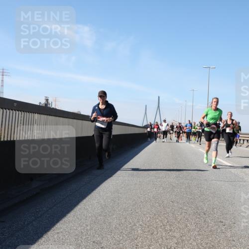 03.10.2025 - Köhlbrandbrückenlauf Yannick Fuchs http://msf.ph/oto/9195804 03.10.2025 12:01:04 Position 3  meine-sportfotos.de