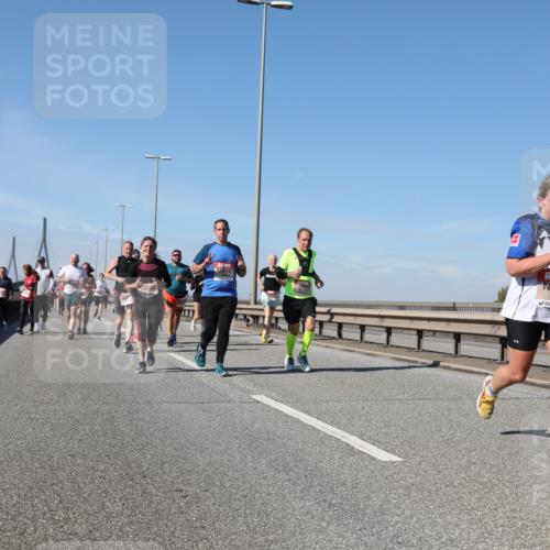 03.10.2025 - Köhlbrandbrückenlauf Yannick Fuchs http://msf.ph/oto/9195828 03.10.2025 12:01:12 Position 3 6531 meine-sportfotos.de