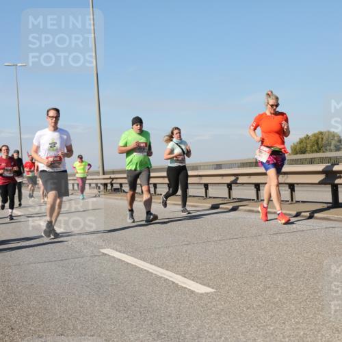 03.10.2025 - Köhlbrandbrückenlauf Yannick Fuchs http://msf.ph/oto/9195861 03.10.2025 12:01:21 Position 3  meine-sportfotos.de