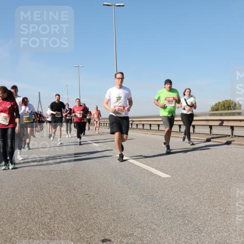 03.10.2025 - Köhlbrandbrückenlauf Yannick Fuchs http://msf.ph/oto/9195866 03.10.2025 12:01:22 Position 3 6413 meine-sportfotos.de