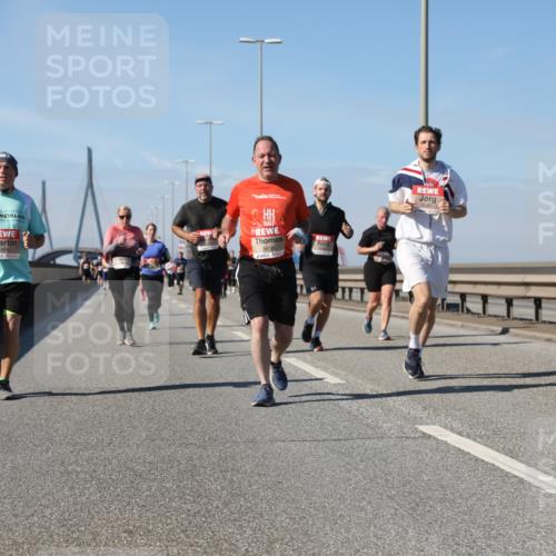 03.10.2025 - Köhlbrandbrückenlauf Yannick Fuchs http://msf.ph/oto/9195911 03.10.2025 12:01:35 Position 3  meine-sportfotos.de