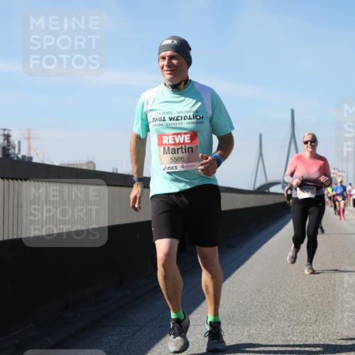 03.10.2025 - Köhlbrandbrückenlauf Yannick Fuchs http://msf.ph/oto/9195917 03.10.2025 12:01:37 Position 3 5506, 6173 meine-sportfotos.de