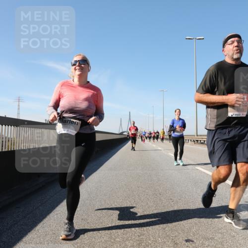 03.10.2025 - Köhlbrandbrückenlauf Yannick Fuchs http://msf.ph/oto/9195925 03.10.2025 12:01:39 Position 3 6663, 6173 meine-sportfotos.de