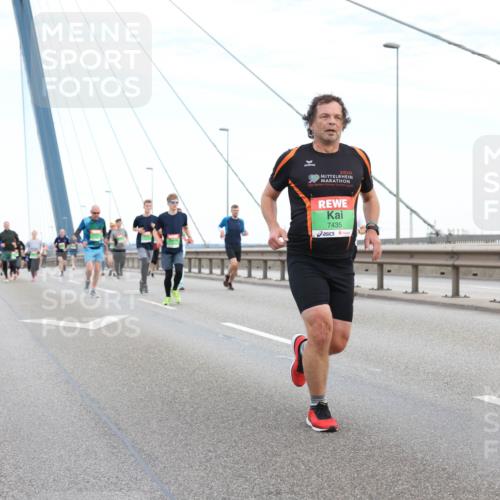 03.10.2025 - Köhlbrandbrückenlauf Lena Gebhardt http://msf.ph/oto/9196671 03.10.2025 15:28:12 Position 1 2010, 7435 meine-sportfotos.de