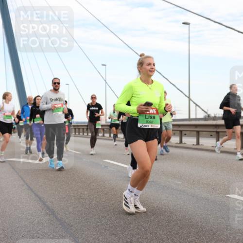 03.10.2025 - Köhlbrandbrückenlauf Lena Gebhardt http://msf.ph/oto/9197216 03.10.2025 15:30:32 Position 1 22, 9392 meine-sportfotos.de