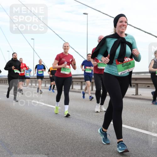 03.10.2025 - Köhlbrandbrückenlauf Lena Gebhardt http://msf.ph/oto/9197699 03.10.2025 15:32:08 Position 1 8214, 7544 meine-sportfotos.de