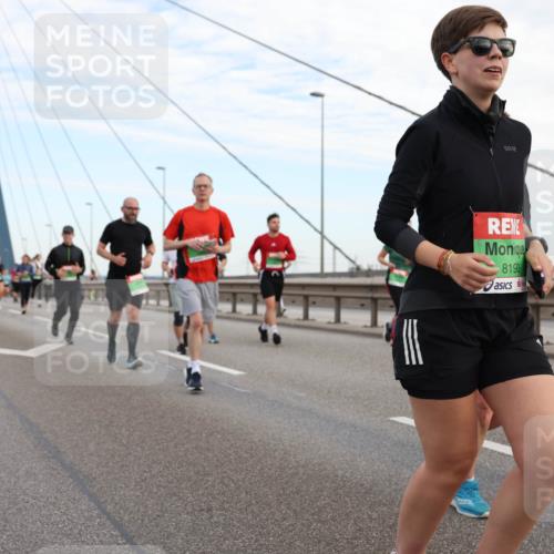 03.10.2025 - Köhlbrandbrückenlauf Lena Gebhardt http://msf.ph/oto/9197968 03.10.2025 15:33:01 Position 1 8193 meine-sportfotos.de