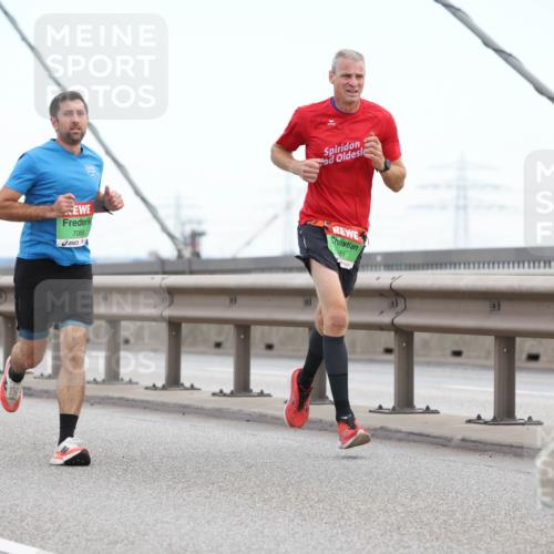 03.10.2025 - Köhlbrandbrückenlauf Lena Gebhardt http://msf.ph/oto/9199880 03.10.2025 15:20:16 Position 1 7068, 181 meine-sportfotos.de