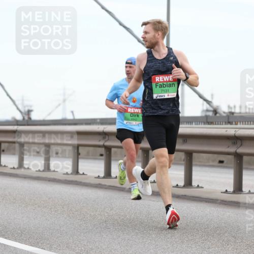 03.10.2025 - Köhlbrandbrückenlauf Lena Gebhardt http://msf.ph/oto/9200011 03.10.2025 15:21:03 Position 1 8942, 7131 meine-sportfotos.de