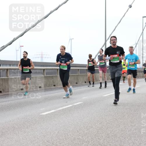 03.10.2025 - Köhlbrandbrückenlauf Lena Gebhardt http://msf.ph/oto/9200737 03.10.2025 15:41:29 Position 2 9010 meine-sportfotos.de