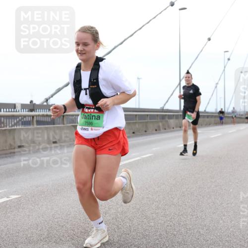 03.10.2025 - Köhlbrandbrückenlauf Lena Gebhardt http://msf.ph/oto/9200781 03.10.2025 15:41:41 Position 2 7599 meine-sportfotos.de