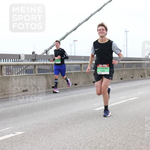 03.10.2025 - Köhlbrandbrückenlauf Lena Gebhardt http://msf.ph/oto/9200796 03.10.2025 15:41:51 Position 2 91, 7248 meine-sportfotos.de