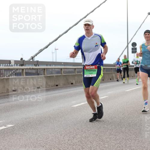 03.10.2025 - Köhlbrandbrückenlauf Lena Gebhardt http://msf.ph/oto/9200827 03.10.2025 15:42:01 Position 2 7409 meine-sportfotos.de