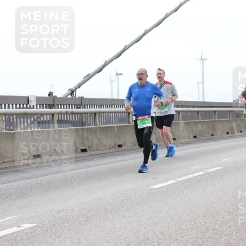 03.10.2025 - Köhlbrandbrückenlauf Lena Gebhardt http://msf.ph/oto/9200904 03.10.2025 15:42:27 Position 2 91 meine-sportfotos.de