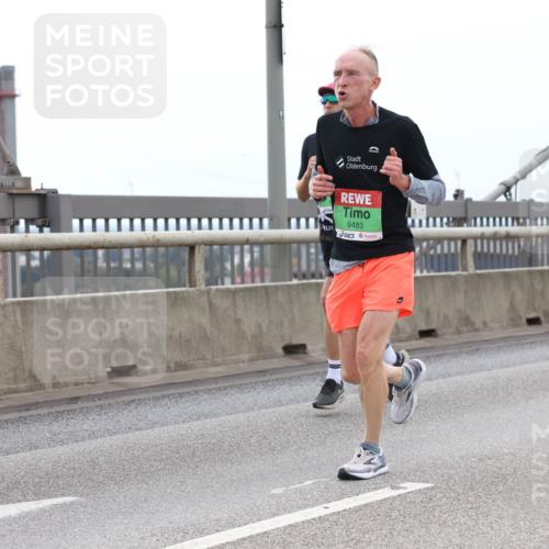 03.10.2025 - Köhlbrandbrückenlauf Lena Gebhardt http://msf.ph/oto/9201040 03.10.2025 15:43:08 Position 2 9483 meine-sportfotos.de