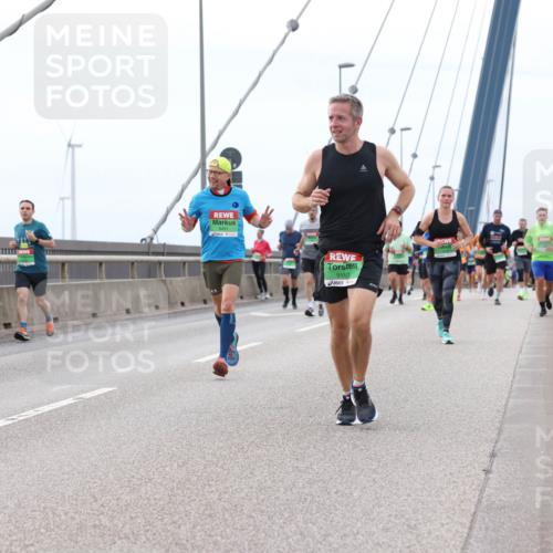03.10.2025 - Köhlbrandbrückenlauf Lena Gebhardt http://msf.ph/oto/9201395 03.10.2025 15:44:56 Position 2 9451, 9110 meine-sportfotos.de