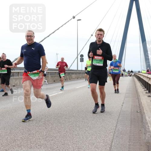 03.10.2025 - Köhlbrandbrückenlauf Lena Gebhardt http://msf.ph/oto/9201545 03.10.2025 15:45:39 Position 2 7421, 7148, 812025, 20 meine-sportfotos.de