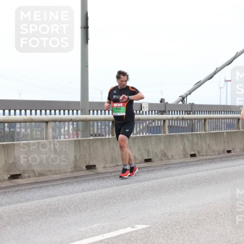 03.10.2025 - Köhlbrandbrückenlauf Lena Gebhardt http://msf.ph/oto/9202127 03.10.2025 15:48:05 Position 2 91, 7435, 7341, 7126 meine-sportfotos.de