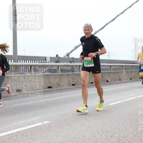 03.10.2025 - Köhlbrandbrückenlauf Lena Gebhardt http://msf.ph/oto/9202216 03.10.2025 15:48:24 Position 2 8901 meine-sportfotos.de