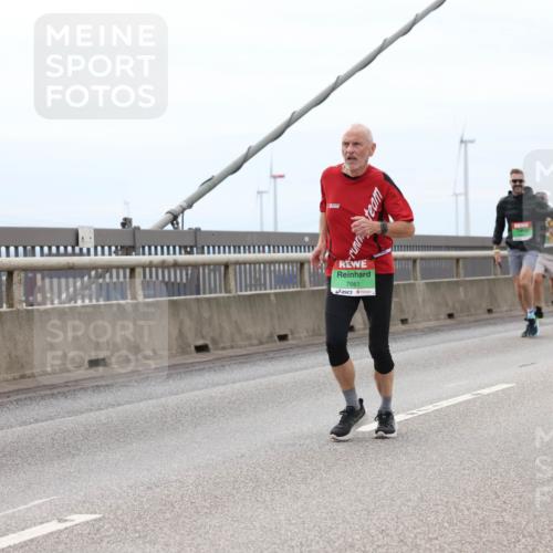 03.10.2025 - Köhlbrandbrückenlauf Lena Gebhardt http://msf.ph/oto/9202599 03.10.2025 15:49:40 Position 2 7661 meine-sportfotos.de