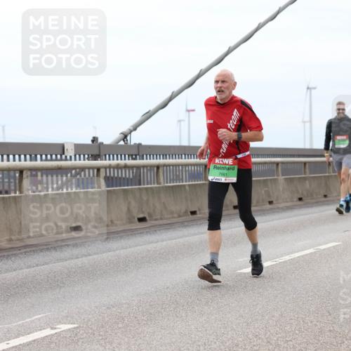 03.10.2025 - Köhlbrandbrückenlauf Lena Gebhardt http://msf.ph/oto/9202601 03.10.2025 15:49:41 Position 2 7661 meine-sportfotos.de