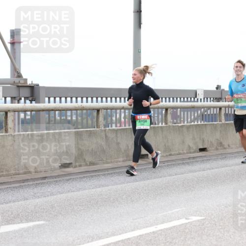 03.10.2025 - Köhlbrandbrückenlauf Lena Gebhardt http://msf.ph/oto/9203057 03.10.2025 15:51:40 Position 2 91, 7996, 9450 meine-sportfotos.de