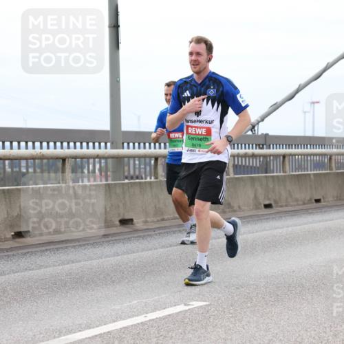 03.10.2025 - Köhlbrandbrückenlauf Lena Gebhardt http://msf.ph/oto/9203081 03.10.2025 15:51:45 Position 2 8478 meine-sportfotos.de