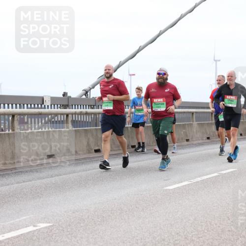 03.10.2025 - Köhlbrandbrückenlauf Lena Gebhardt http://msf.ph/oto/9203190 03.10.2025 15:52:06 Position 2 91 meine-sportfotos.de