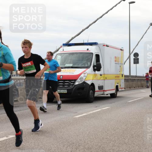 03.10.2025 - Köhlbrandbrückenlauf Lena Gebhardt http://msf.ph/oto/9203805 03.10.2025 15:54:22 Position 2 8161, 8162, 42, 85, 4, 4249 meine-sportfotos.de