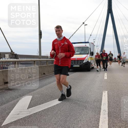 03.10.2025 - Köhlbrandbrückenlauf Lena Gebhardt http://msf.ph/oto/9204081 03.10.2025 15:55:29 Position 2 4249 meine-sportfotos.de