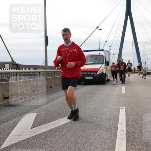 03.10.2025 - Köhlbrandbrückenlauf Lena Gebhardt http://msf.ph/oto/9204082 03.10.2025 15:55:29 Position 2 4249 meine-sportfotos.de