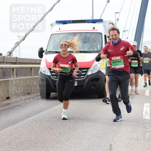 03.10.2025 - Köhlbrandbrückenlauf Lena Gebhardt http://msf.ph/oto/9204091 03.10.2025 15:55:31 Position 2 9, 9141 meine-sportfotos.de