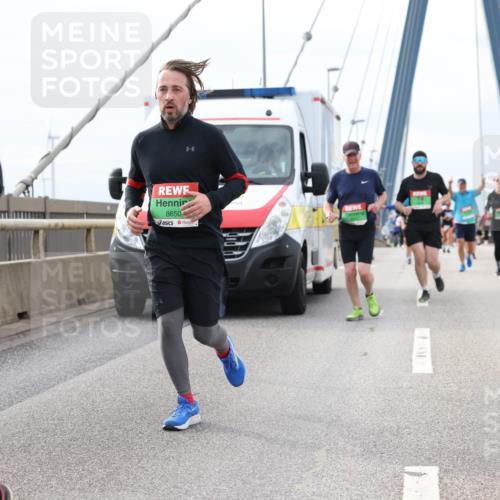 03.10.2025 - Köhlbrandbrückenlauf Lena Gebhardt http://msf.ph/oto/9204543 03.10.2025 15:57:18 Position 2 8175, 8650 meine-sportfotos.de