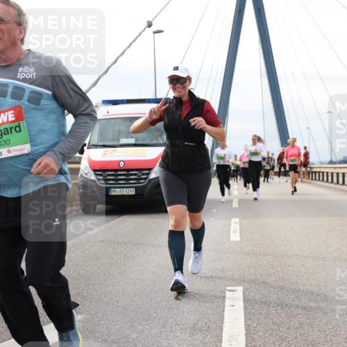 03.10.2025 - Köhlbrandbrückenlauf Lena Gebhardt http://msf.ph/oto/9204598 03.10.2025 15:57:35 Position 2 9030, 485, 4249 meine-sportfotos.de