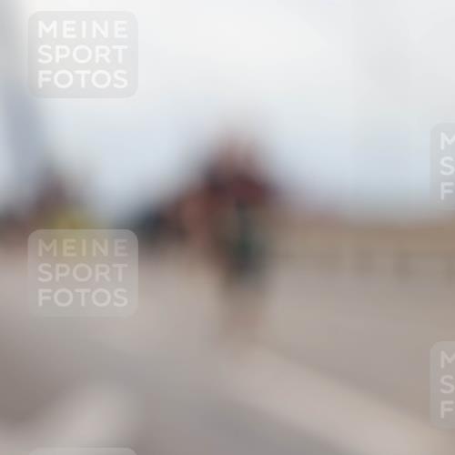 03.10.2025 - Köhlbrandbrückenlauf Lena Gebhardt http://msf.ph/oto/9205290 03.10.2025 16:00:33 Position 2  meine-sportfotos.de