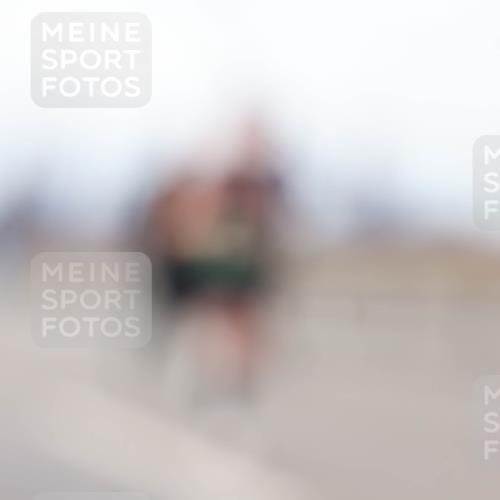 03.10.2025 - Köhlbrandbrückenlauf Lena Gebhardt http://msf.ph/oto/9205760 03.10.2025 16:02:30 Position 2  meine-sportfotos.de