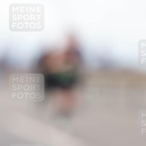 03.10.2025 - Köhlbrandbrückenlauf Lena Gebhardt http://msf.ph/oto/9205761 03.10.2025 16:02:30 Position 2  meine-sportfotos.de
