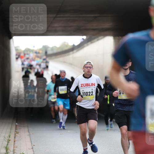 05.10.2025 - 20. swb-Marathon Bremen Michael Strokosch http://msf.ph/oto/9205971 05.10.2025 10:45:13 Laufen 11022, 98 meine-sportfotos.de