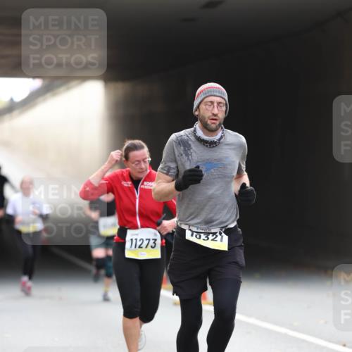 05.10.2025 - 20. swb-Marathon Bremen Michael Strokosch http://msf.ph/oto/9206168 05.10.2025 10:46:46 Laufen 11273, 10321, 1 meine-sportfotos.de