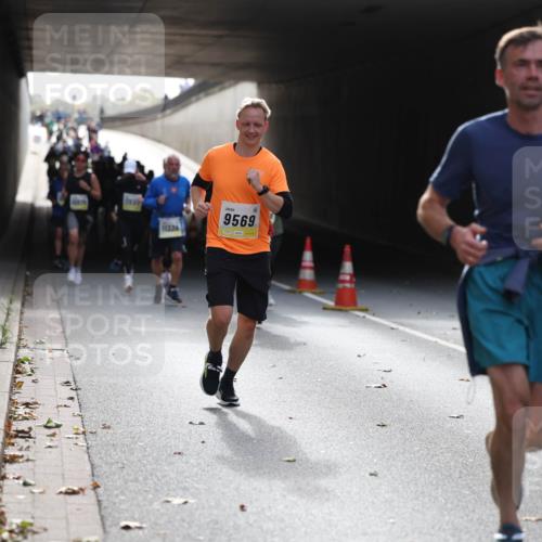 05.10.2025 - 20. swb-Marathon Bremen Michael Strokosch http://msf.ph/oto/9206422 05.10.2025 10:48:49 Laufen 11336, 9569 meine-sportfotos.de