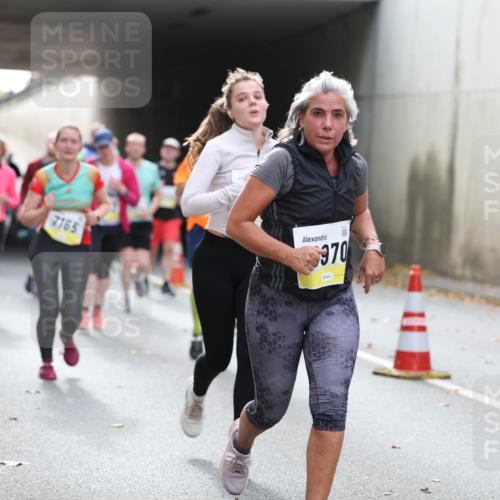 05.10.2025 - 20. swb-Marathon Bremen Michael Strokosch http://msf.ph/oto/9206564 05.10.2025 10:49:54 Laufen 7165, 370 meine-sportfotos.de